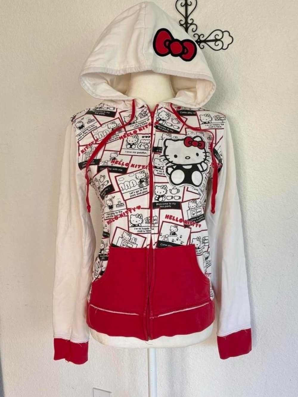 Hello Kitty White & Red Zip-Up Hooded Jacket